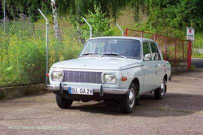 Bei dem Ersatzteilkauf traf ich Georg A. mit seinem Wartburg 1000 Bj. 1967