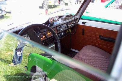 Volkspolizei-Wartburg auch innen Originalgetreu.