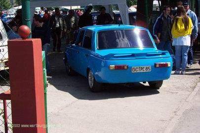 Sehr gew&ouml;hnungsbed&uuml;rftig. Sieht nicht sch&ouml;n aus.