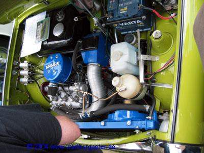 Motorhaube und Kofferklappe ffnen sich auf Knopfdruck hydraulisch.