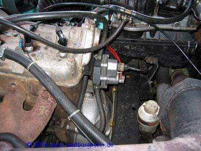 2-Takt-Wartburgmotor mit Einspritzanlage vom Golf