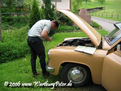 Z�ndkerze 1 geht auf 2, Stecker 3 geht nach 1 und Z�ndspule 2 nach 3. Warum ist noch eine Spule �brig?